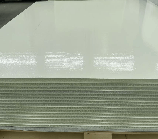 CFRT Honeycomb Panel vs Aluminum for Partitions CFRT Honeycomb Panel vs Aluminum for Partitions